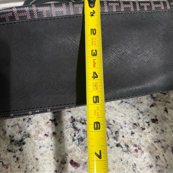 Tommy Hilfiger Women's  Tote Handbag Purse Brown/black - Picture 9 of 10